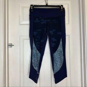 Lululemon Wunder Under Crop *Full-On Luon Blue Camouflage Low Rise Size 4